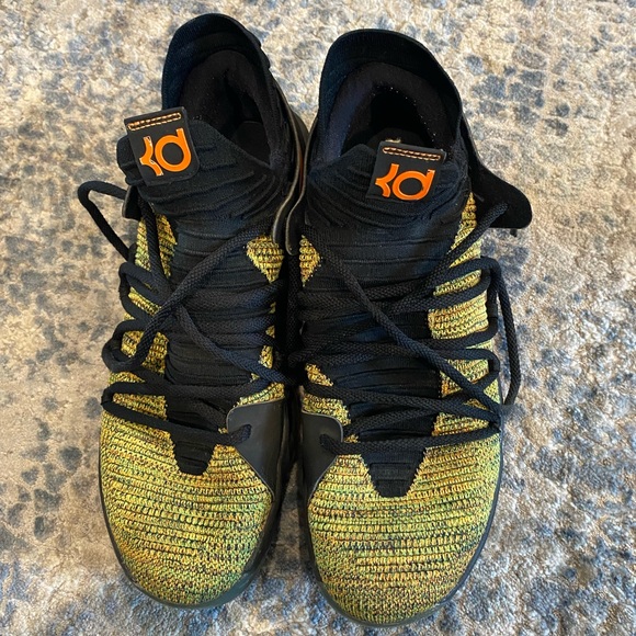 Extremely rare Kevin Durant peach jam 6. No box - Picture 2 of 4